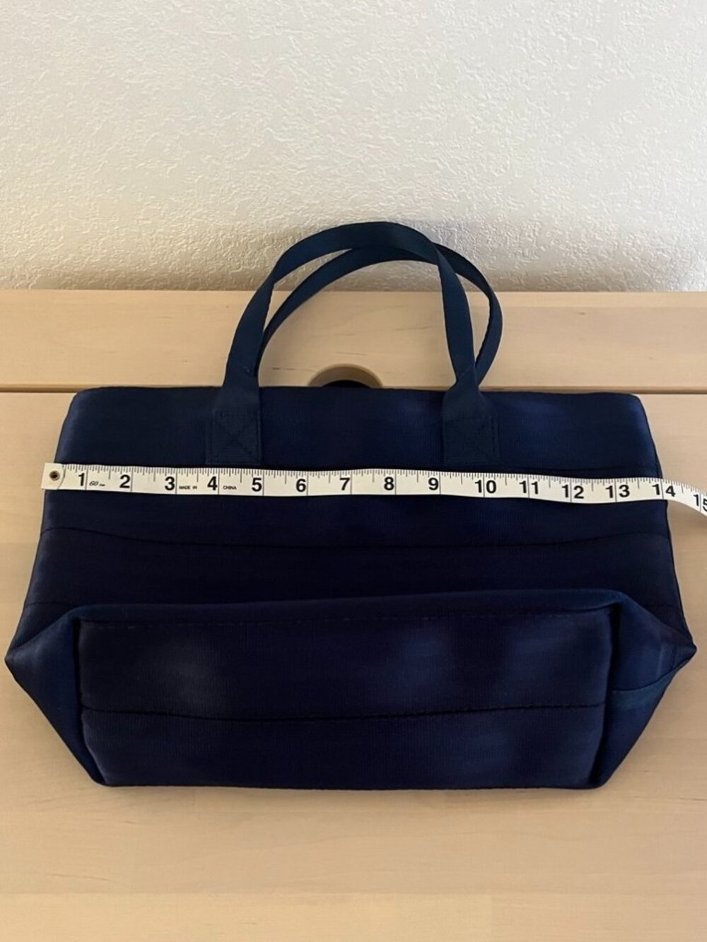 Harveys Mini Streamline Top Handle Tote - Picture 4 of 8